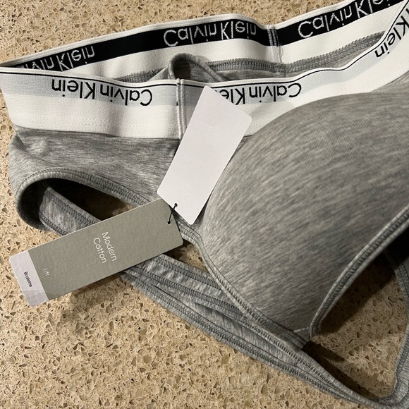 Bralette - Picture 4 of 6